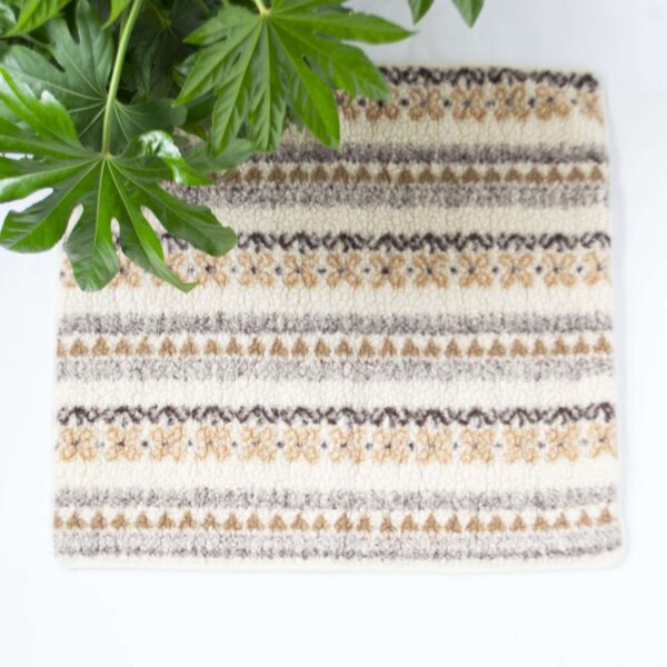 Vintage kussenhoes wol groot