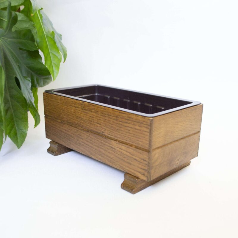 Vintage houten bloembakje