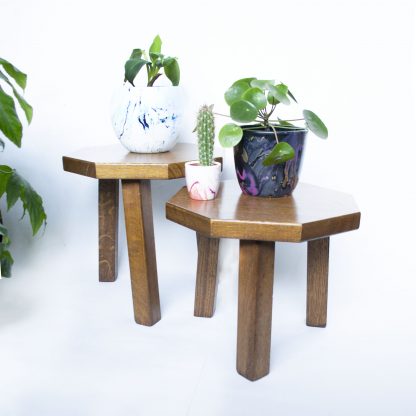 Vintage houten set bijzettafels/plantentafels