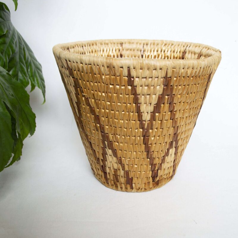 Vintage rotan mand geometrisch 