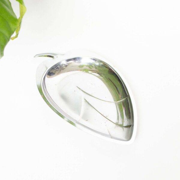 Vintage schaaltje metaal blad