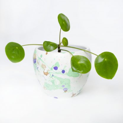 Marble bloempot upcycled mint/paars 