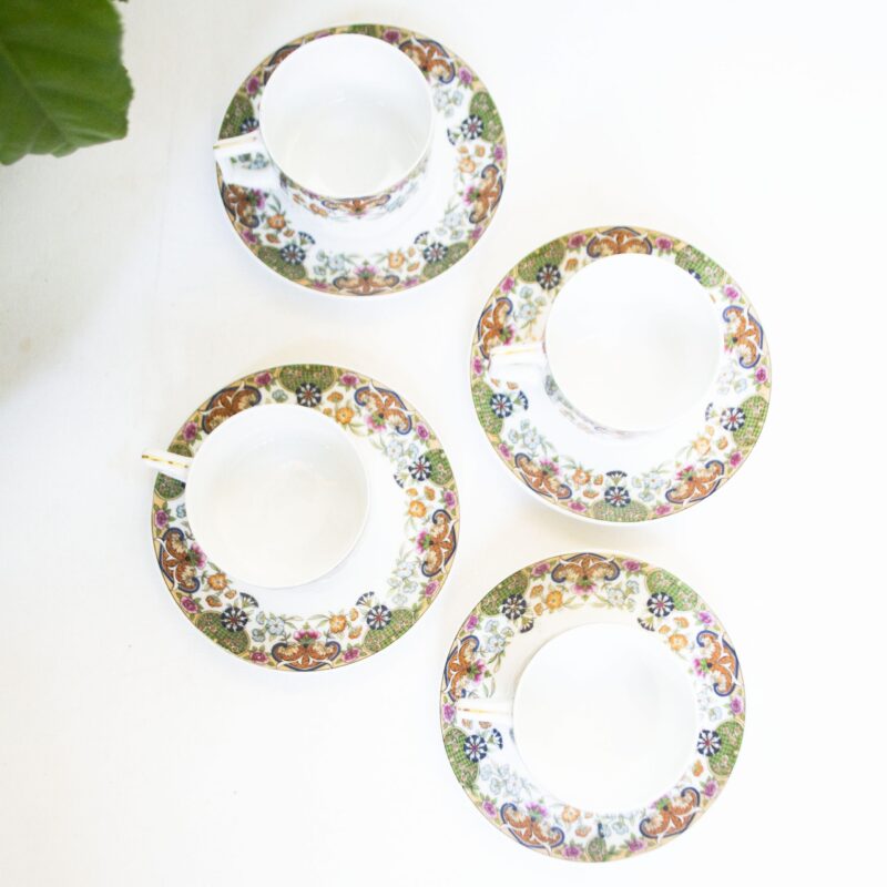 Vintage kop en schotel set bloem