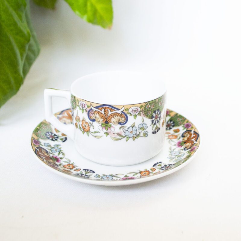 Vintage kop en schotel set bloem
