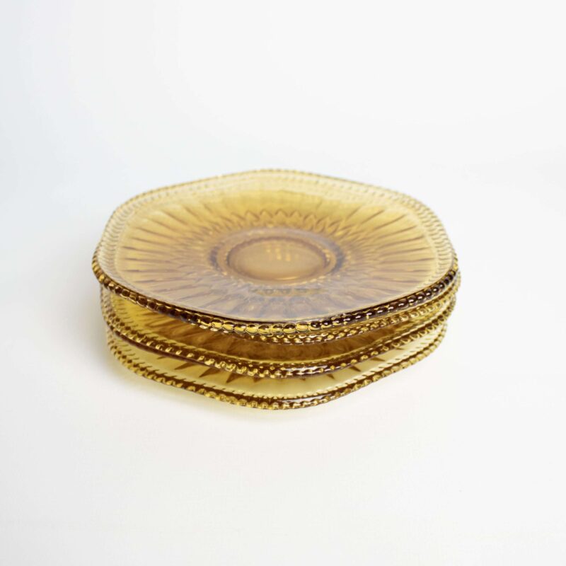 Vintage gebaksbordenset met taartschaal