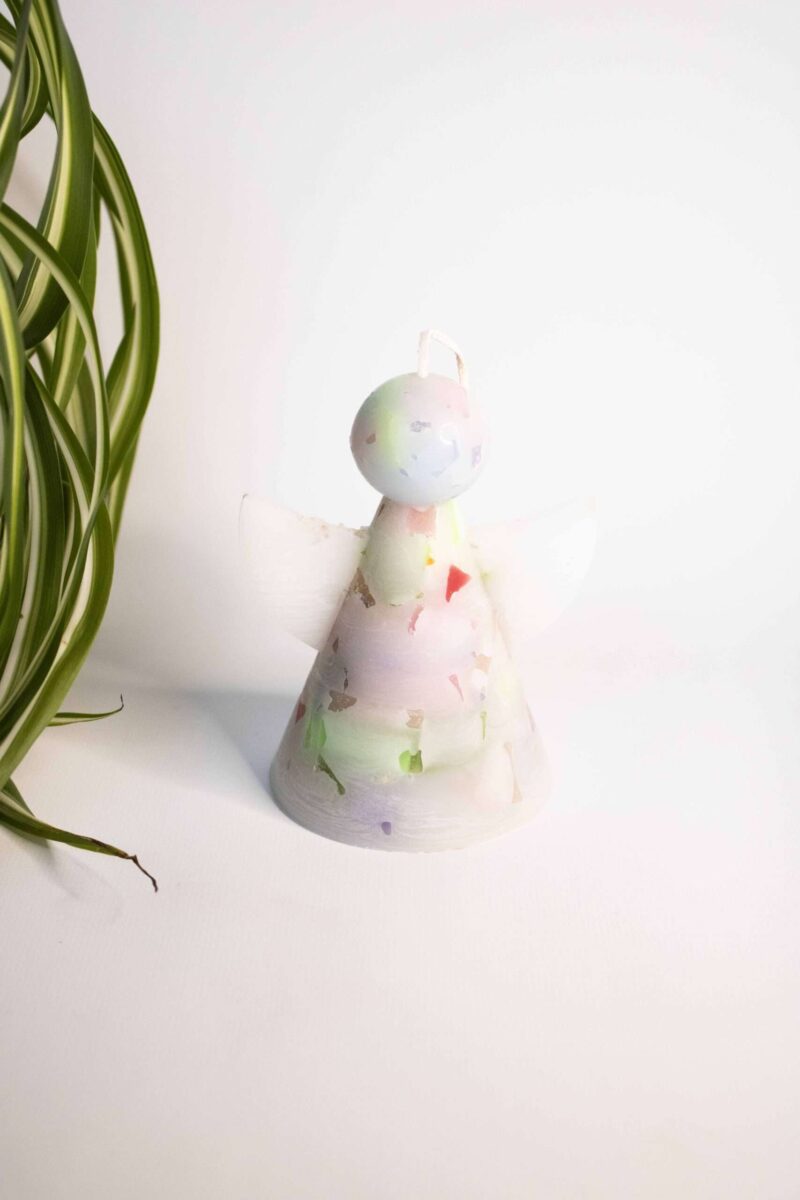 Kerstengel kaars gerecycled